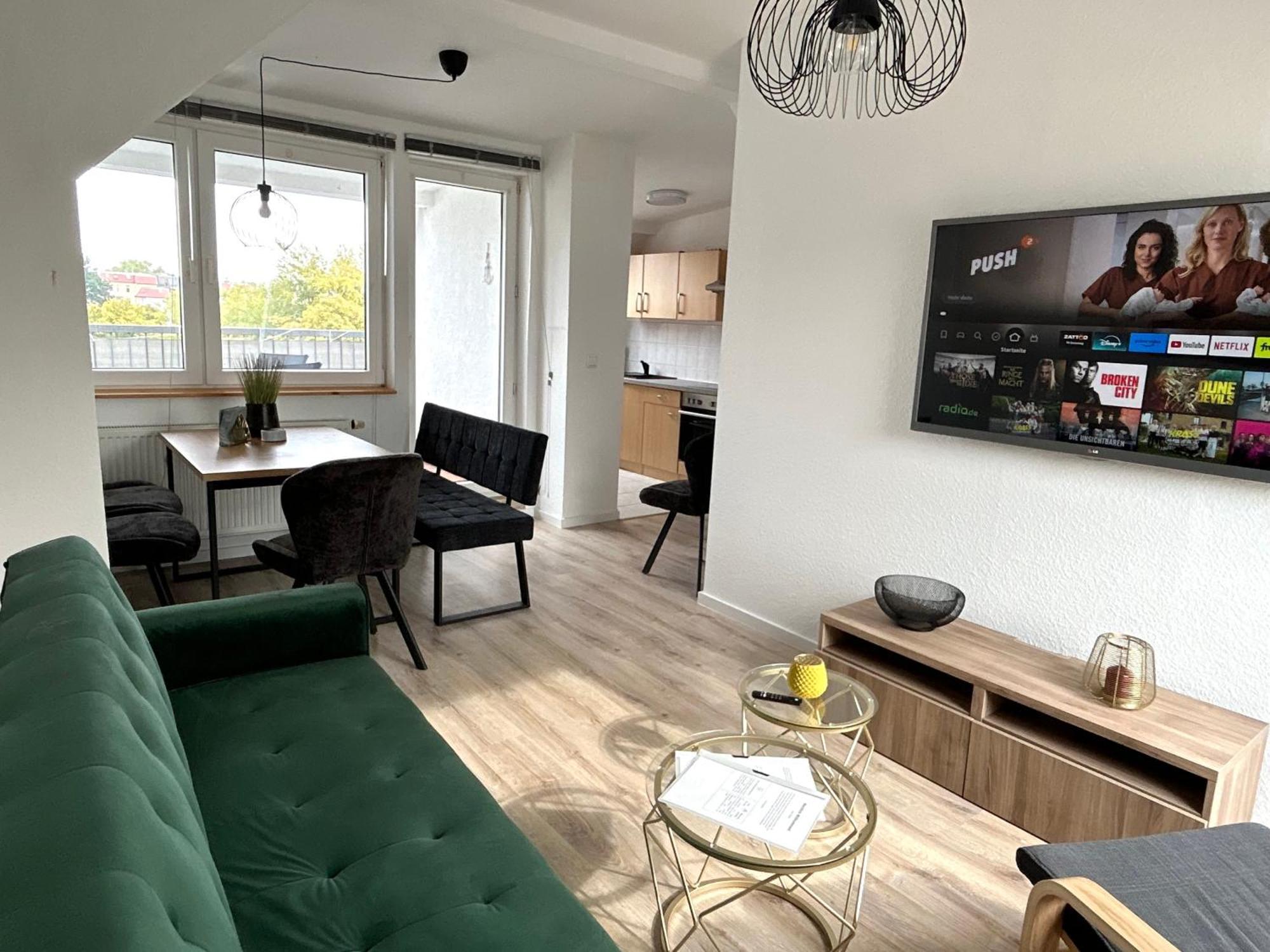 Bhv-3- Und 5-Zimmer Wohnungen Mit Terrasse, 24H Self-Check-In, Tv, Internet, Disneyplus, Waschmaschine Bremerhaven Exterior photo