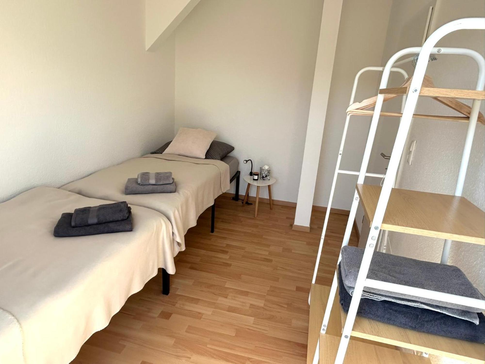 Bhv-3- Und 5-Zimmer Wohnungen Mit Terrasse, 24H Self-Check-In, Tv, Internet, Disneyplus, Waschmaschine Bremerhaven Exterior photo